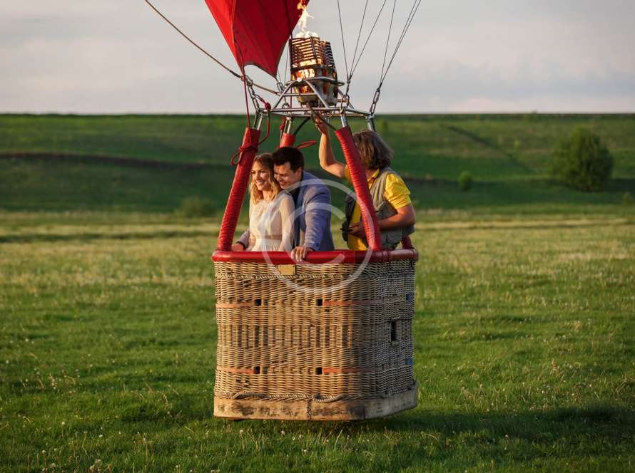 trail-img-76-copyright-890x664 Hot Air Balloon Rides