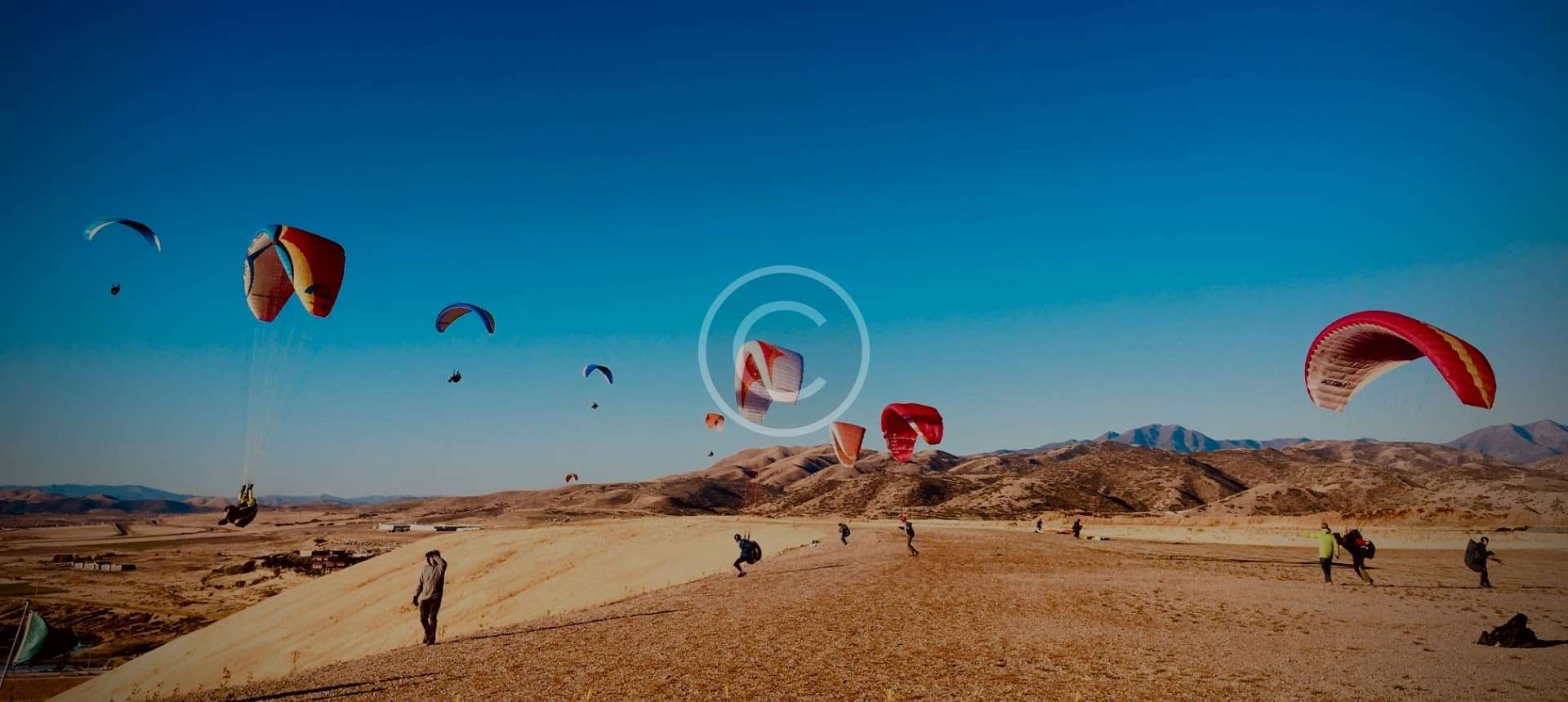 Ly94dHJlbWVpbGx5cmljdW0uY29tL3dwLWNvbnRlbnQvdXBsb2Fkcy9yZXZzbGlkZXIvc2xpZGVyLTMvMTczXzMtMy1jb3B5cmlnaHQxLmpwZw== Paragliding